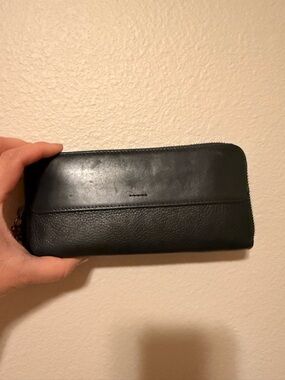 Chloe Black Leather Zippy Long Wallet